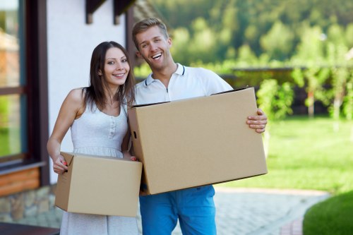 Local removals service assisting a Kennington household move