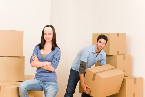 Careful loading for a Kennington house or office removal