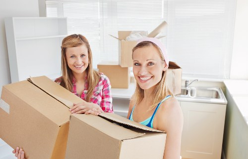 Typical Kennington flat move with access and parking considerations
